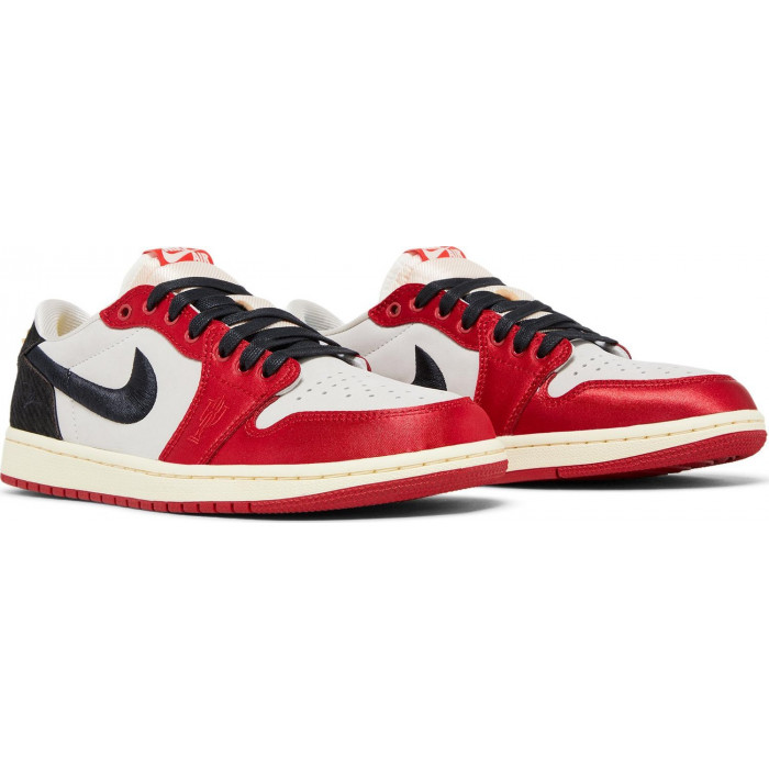 TROPHY ROOM X AIR JORDAN 1 RETRO LOW OG SP 'ROOKIE CARD - AWAY'